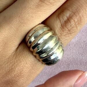 sterling silver vintage chunky scalloped dome ring size 7.5